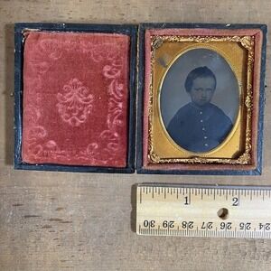 1/9 Plate Tintype Photograph Late 1850s Boy Child Handpainted Union Case